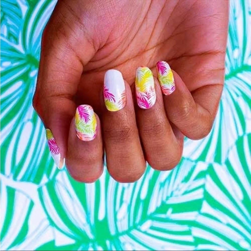 *Retired* Color Street: Frond of You | Tropical Summer Island Neon White Palm - Picture 5 of 10